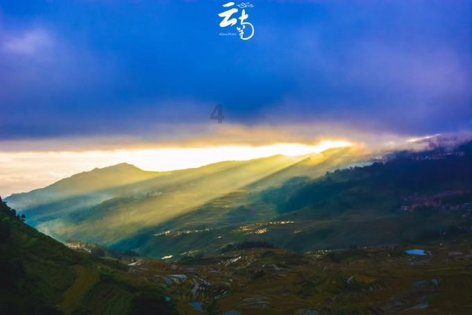 逃离残破的船只