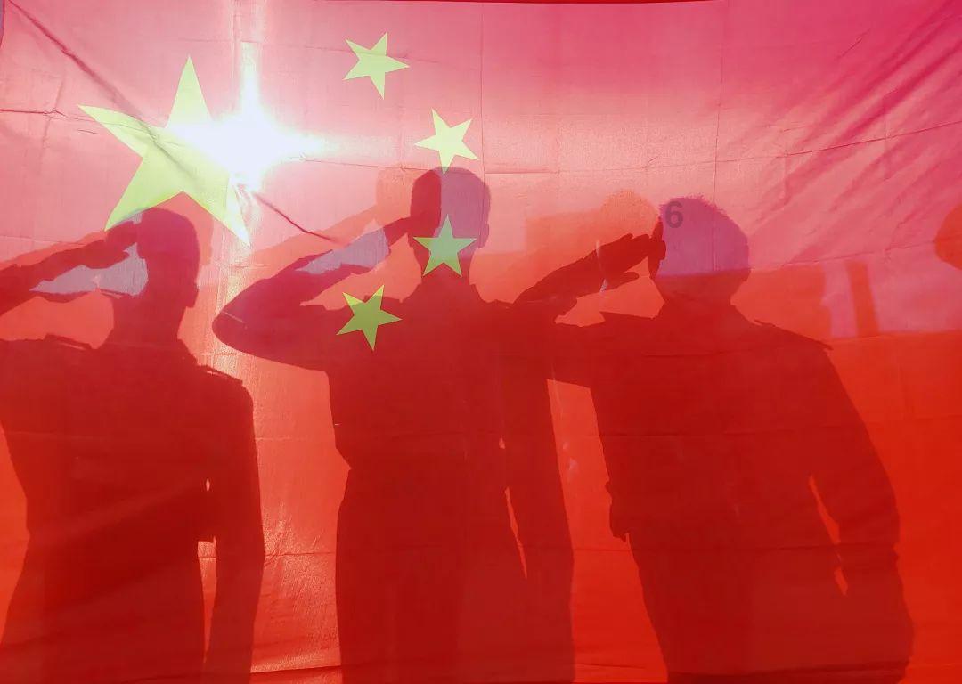 手游剑侠情缘2剑歌行能搬砖吗？8月4日公测，点对点交易，香吗？游戏画面